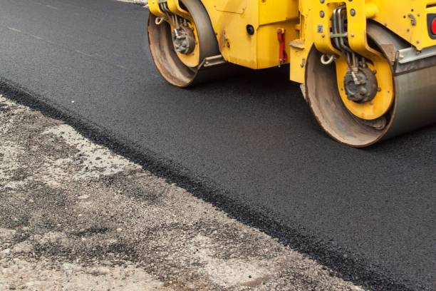 Best Driveway Paving Contractor  in Hugoton, KS